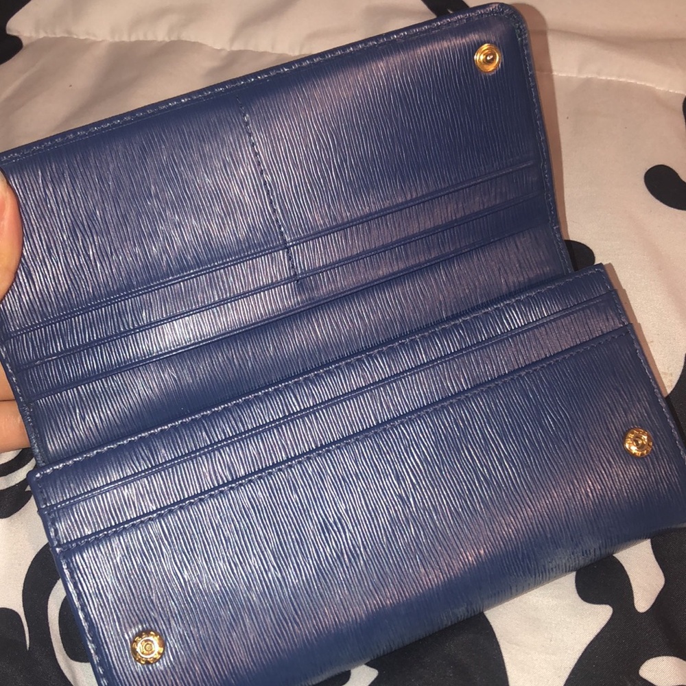 PRADA WALLET - Picture 3 of 9